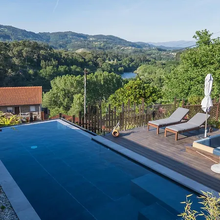 Travessia Do Sol - Eco And Retreat Centre Gemieira